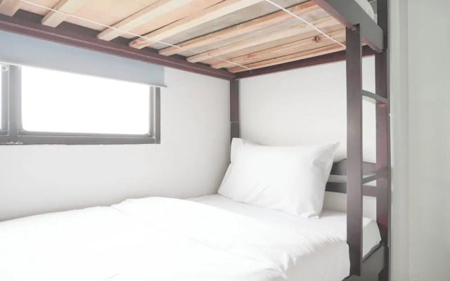 Good Deal And Comfort Stay 2Br Transpark Cibubur Apartment