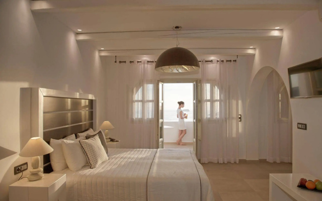 Azzurro Suites