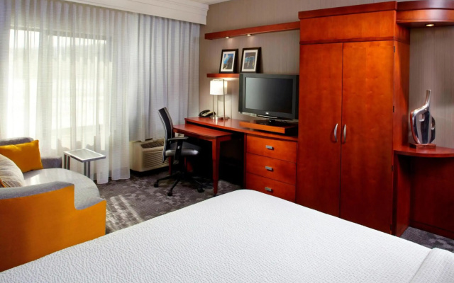 Courtyard by Marriott Dayton-University of Dayton