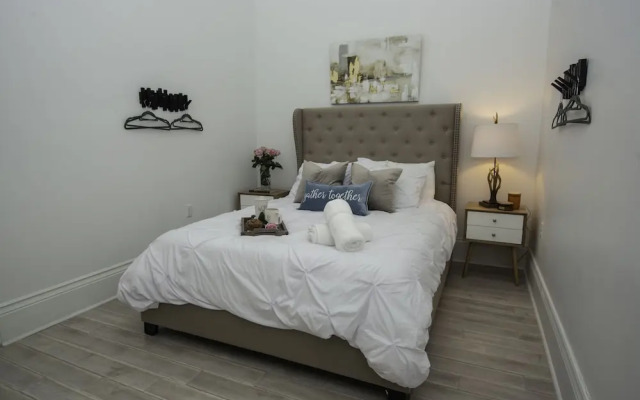Best Location 7BR Next to FR Quarter! By YouRent