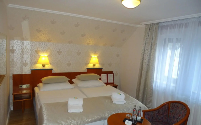 Hotel-Restaurant Kolossos