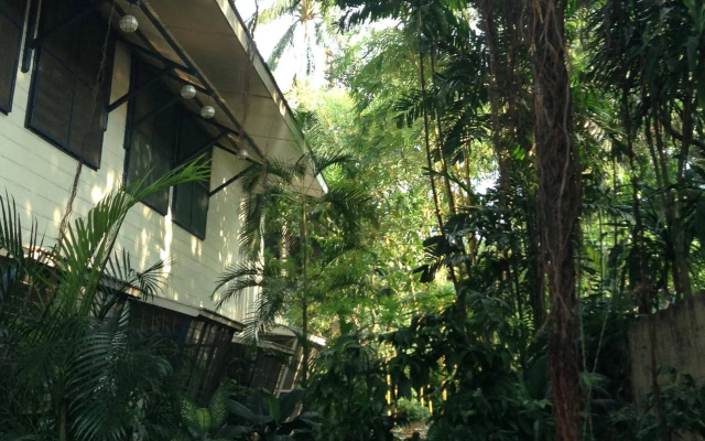 Coco＇s Garden Guestroom Manila