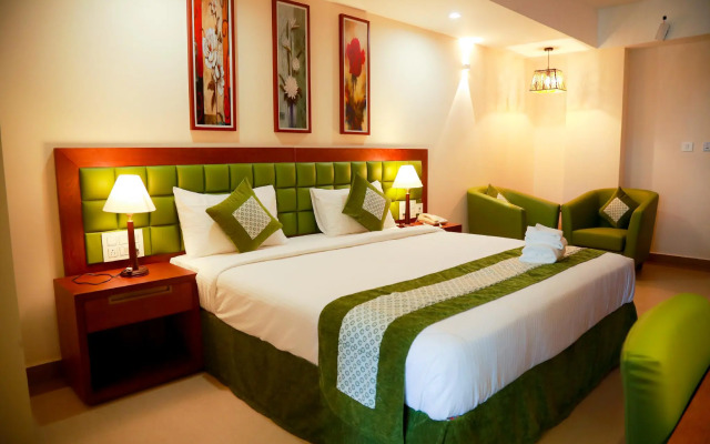 Le Adams Kochi Infopark