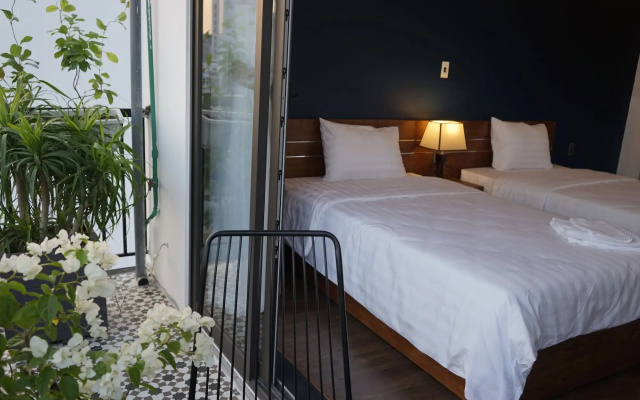 Oasis Hotel & Apartment