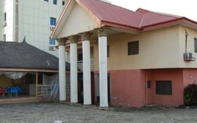 Next Level Hotel