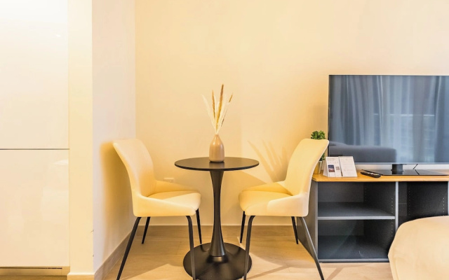 Tranquil Studio Getaway in Meydan City