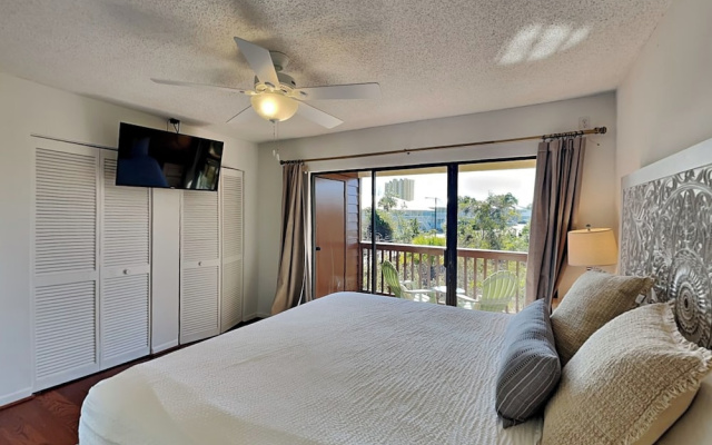 Beachwalk Condominiums #8B