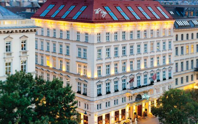 Отель The Ring Vienna's Casual Luxury Hotel Австрия, Вена - 3 отзыва об отеле, цены и фото номеров - забронировать отель The Ring Vienna's Casual Luxury Hotel онлайн вид на фасад