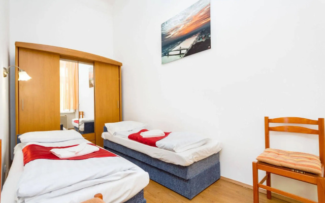 Like Home - Opera Apartments