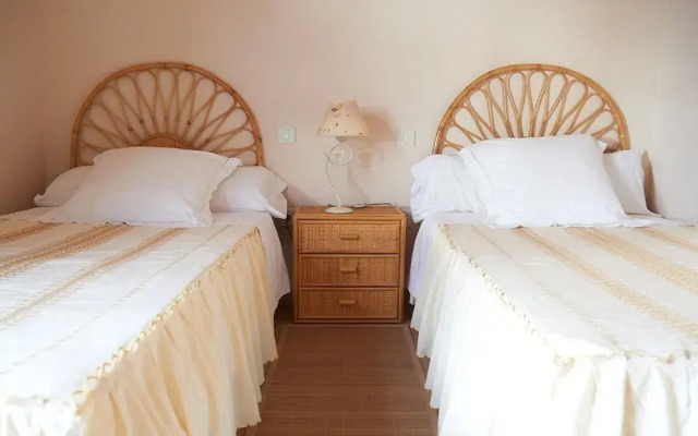 Spacious Holiday Home in La Oliva