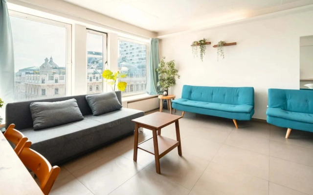 Antwerp Central Apartment for 7
