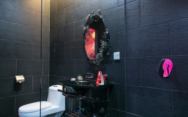 Oyo 194 Love Inn Hotel