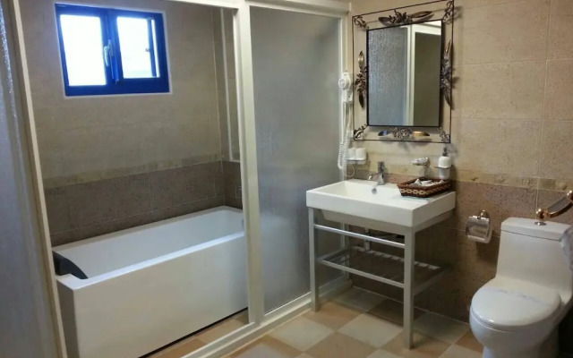 Sansendai Sea View B&B
