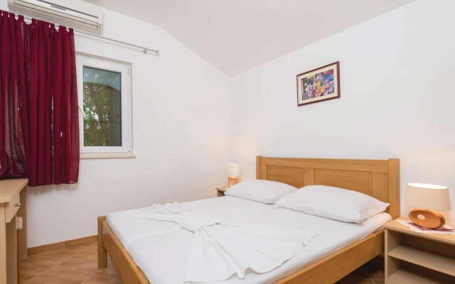 Amazing Home in Trpanj With Wifi and 1 Bedrooms