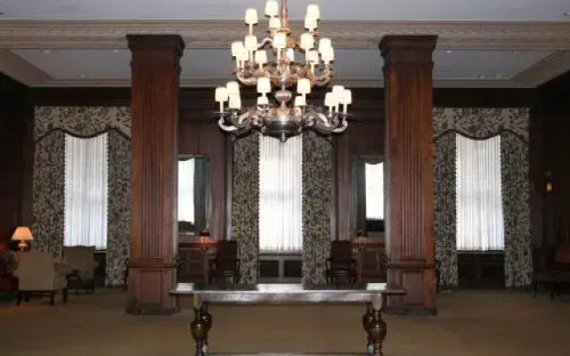 The Standard Club