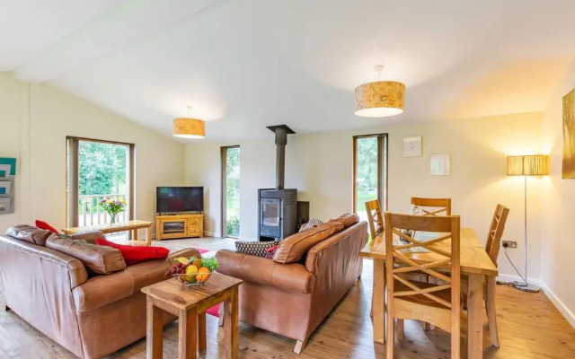 Meadows End Lodges