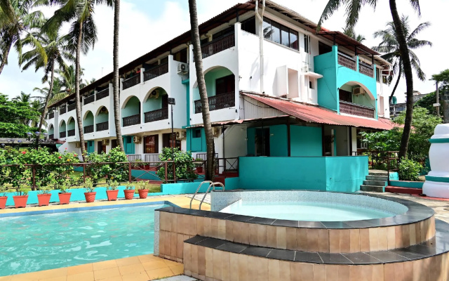 Swim Sea Beach Resort