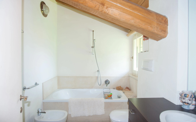 Villa Monia