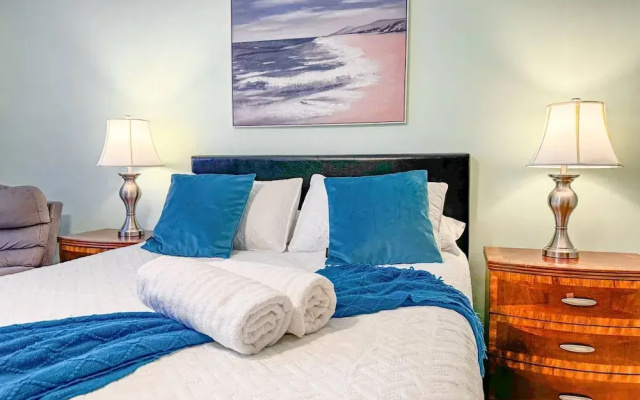 Sunrise Delight Pet-friendly 2-min Walk to Beach
