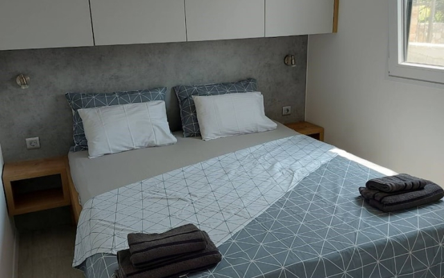 House Aria