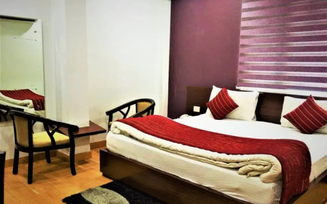 Hotel Mukund Residency