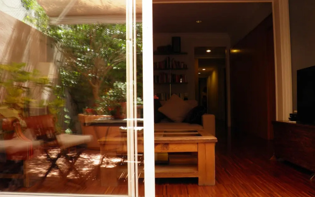Suitur Courtyard House