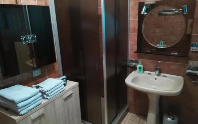 Apartment Max
