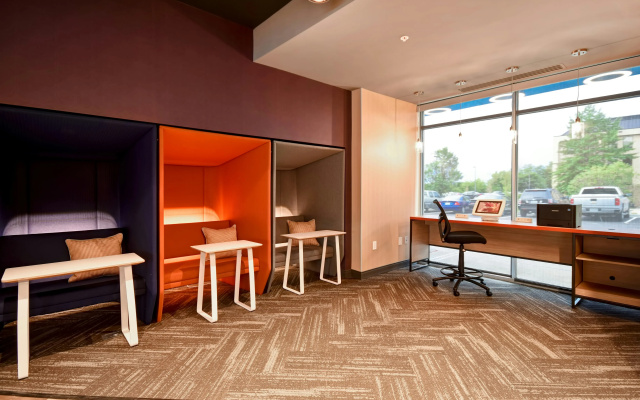 Tru by Hilton Louisville Airport