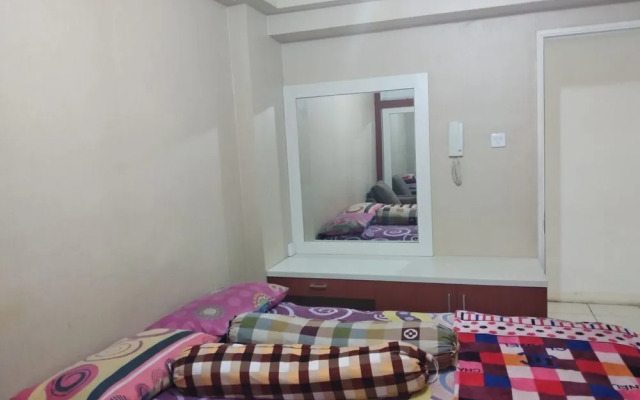 Apartment Kalibata City By Luxury Pro