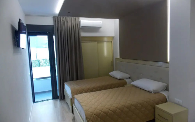 Hotel New Heaven