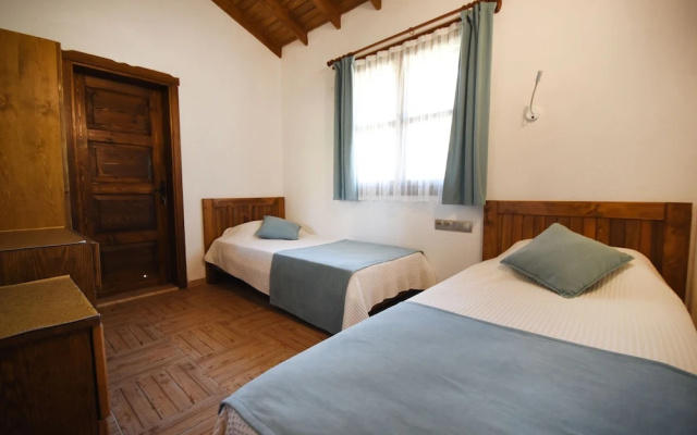 KAY6600 Villa Hayme 2 Bedrooms