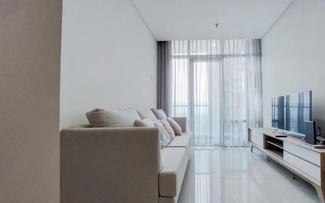 Cozy And Modern Look 2Br At Brooklyn Alam Sutera Apartment