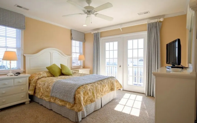 Belle Moor 3 Bedroom Home by RedAwning