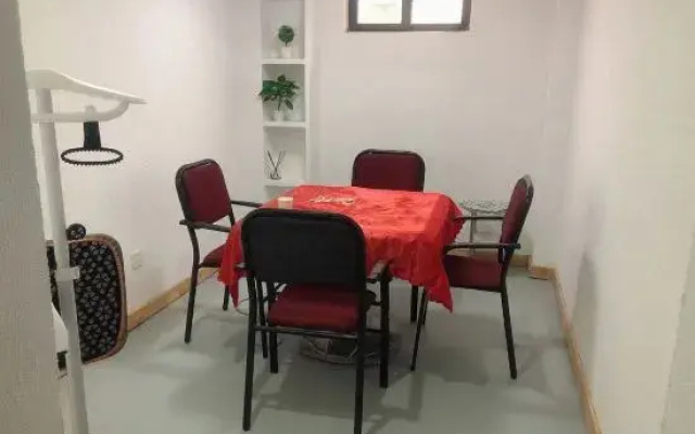 Da'liCompanionseaoneBedlnn