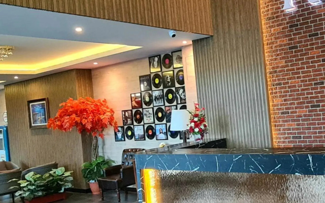 The Room Boutique Hotel