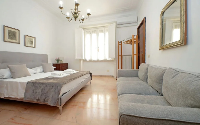 4bnb - Spacious Gracchi Apartment