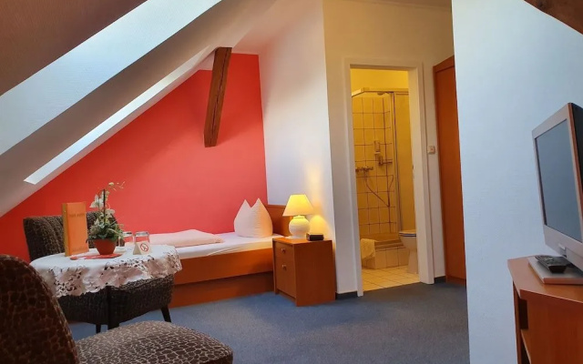Hotel Schatthaus