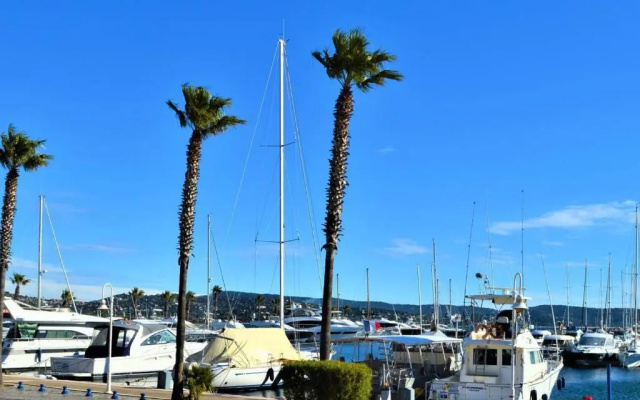 Appartement Cavalaire-sur-Mer, 1 pièce, 4 personnes - FR-1-226B-13