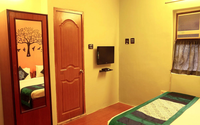 OYO 2910 Hotel Relax