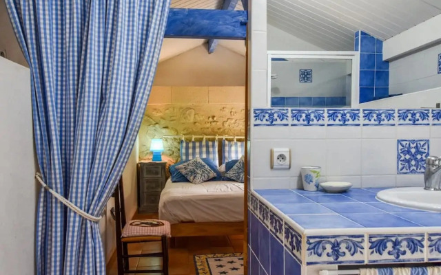 Beautiful Holiday Home With Swimming Pool