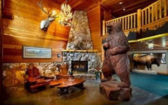 Lodge at Palmer Gulch