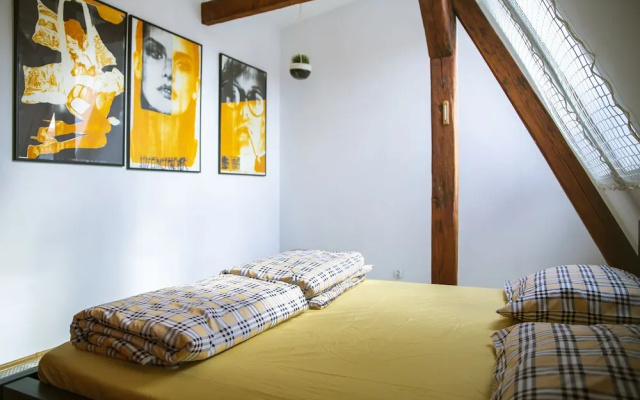 Boogie Woogie Apartment