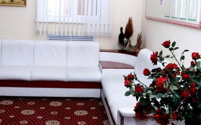 Dosliq Hotel (Дослик)