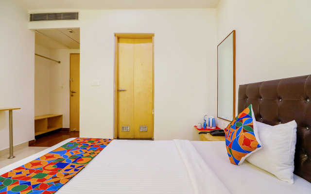 FabHotel Aamantran & Banquet Halls