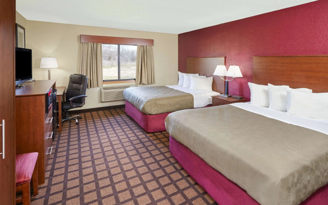 AmericInn by Wyndham Burlington