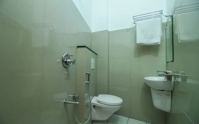 Rio Rooms Govindapurram by OYO Rooms