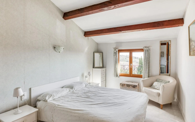 Delightful Villa in Montouliers with Private Swimming Pool