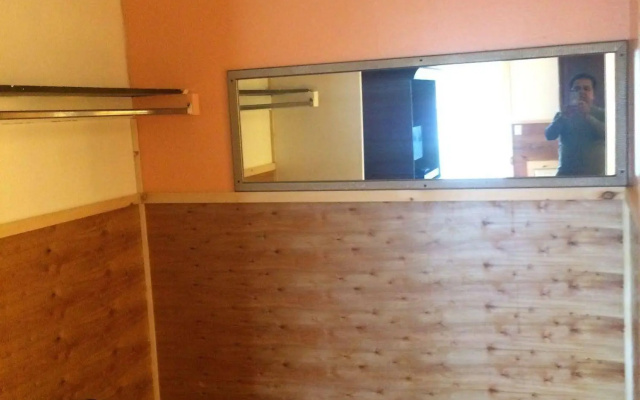 Hampton Motor Inn