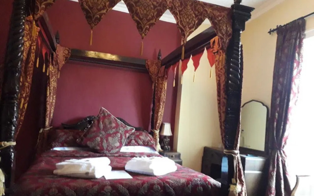 The Red Lion Hotel