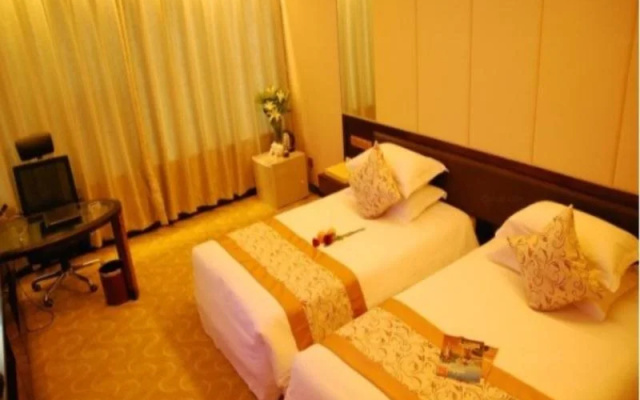 Aksu Hongfu Hotel